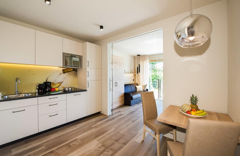 Haus Gregori Aparthotel Caldaro Buitenkant foto