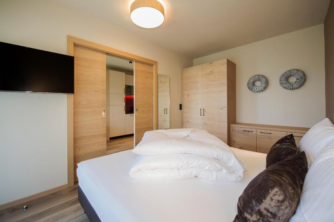 Haus Gregori Aparthotel Caldaro Buitenkant foto