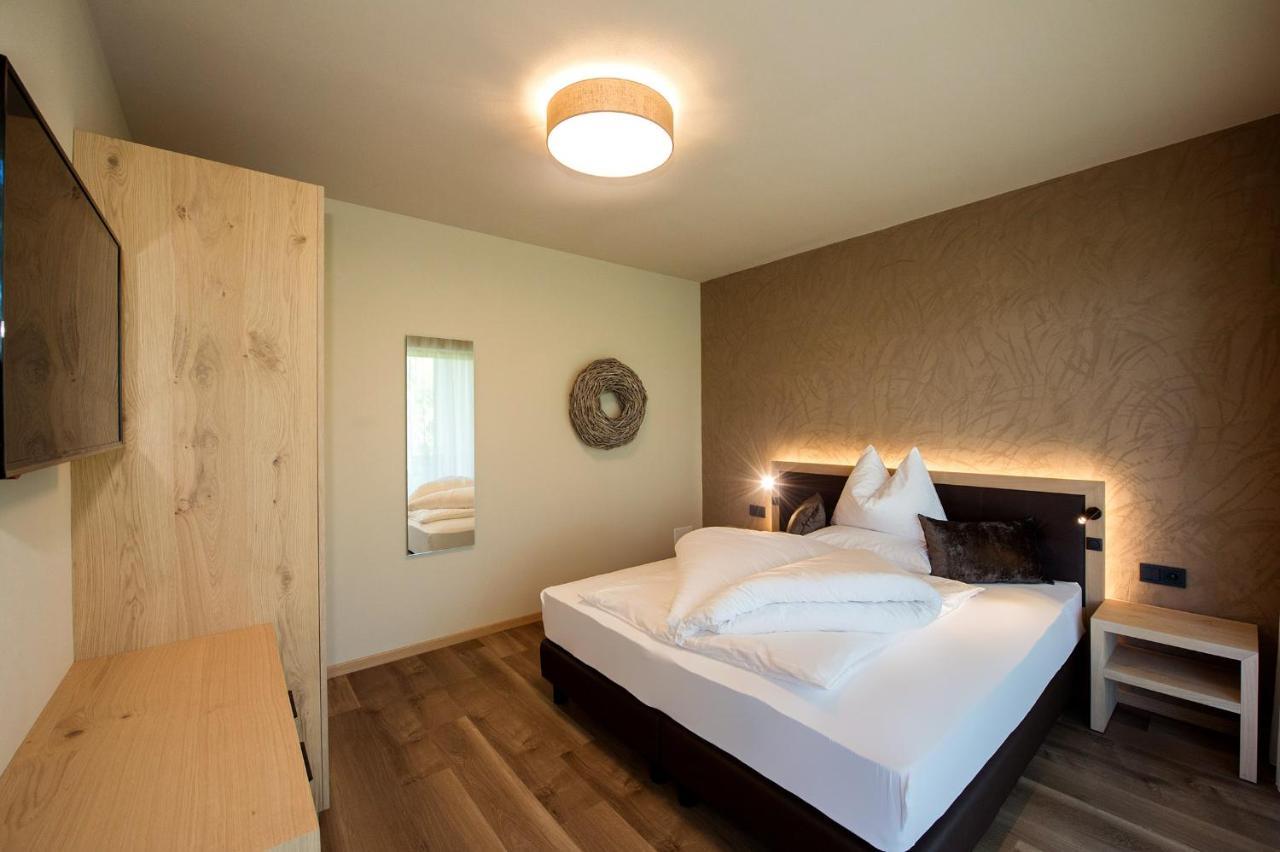 Haus Gregori Aparthotel Caldaro Buitenkant foto