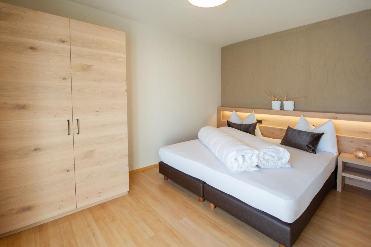 Haus Gregori Aparthotel Caldaro Buitenkant foto